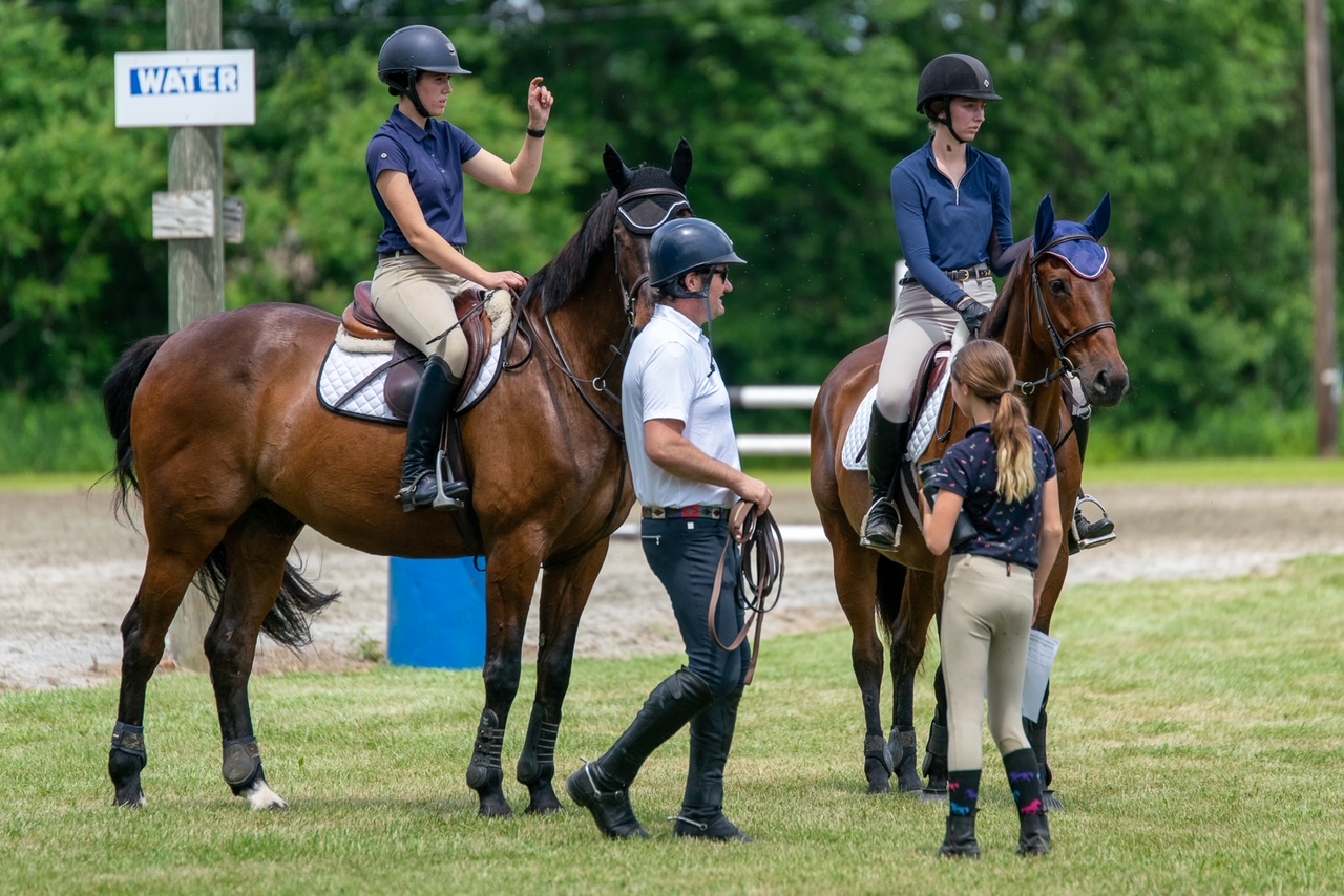 Hillbrook Sport Horses Working Students at Horse Show